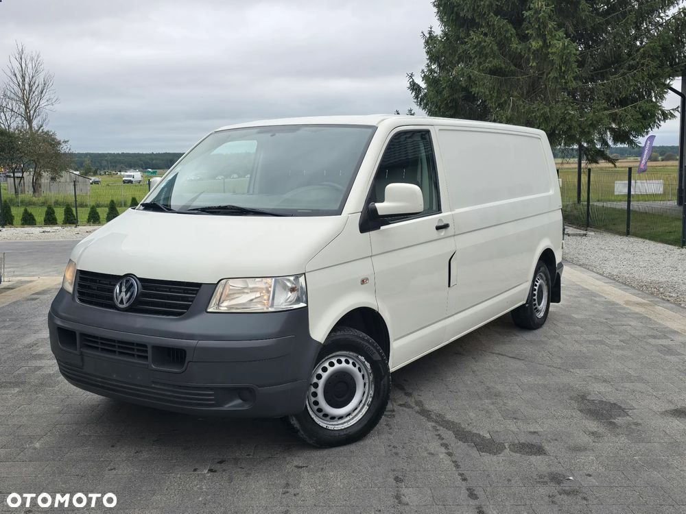 Volkswagen Transporter - 2