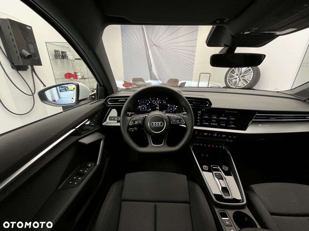 Audi A3 Sportback TFSI mHEV 110 kW Advanced S tronic - 28