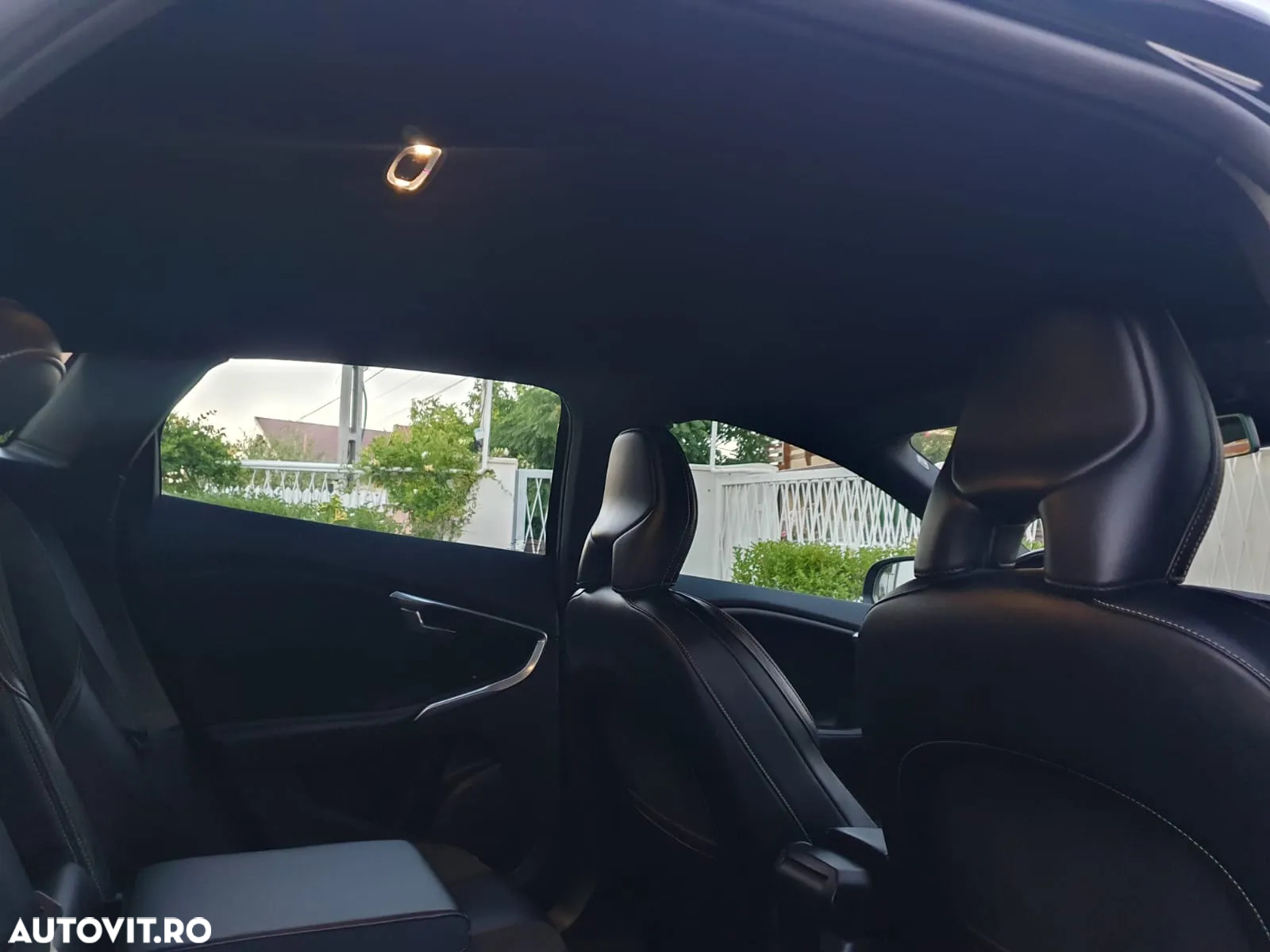 Volvo V40 D4 Rdesign - 6
