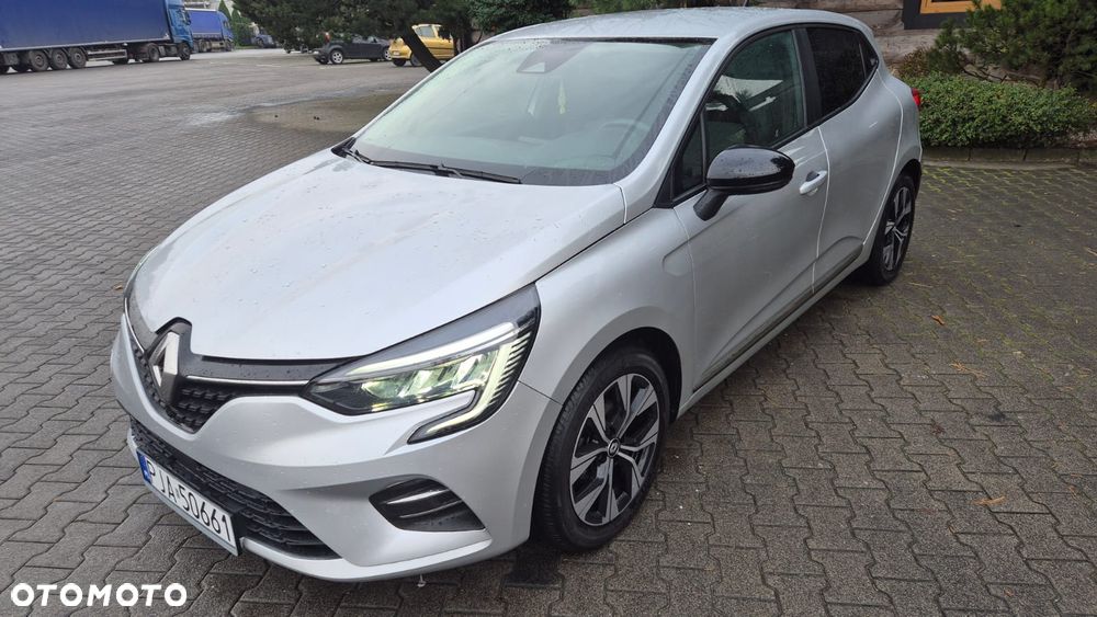 Renault Clio - 2
