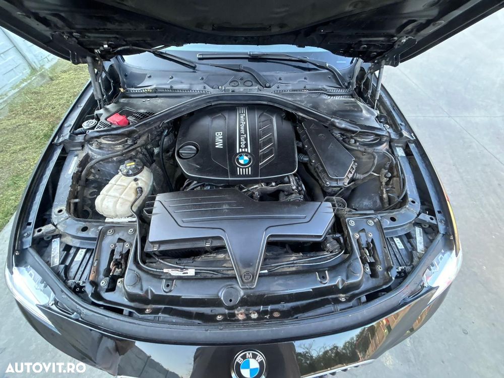 BMW Seria 3 320d Aut. - 8