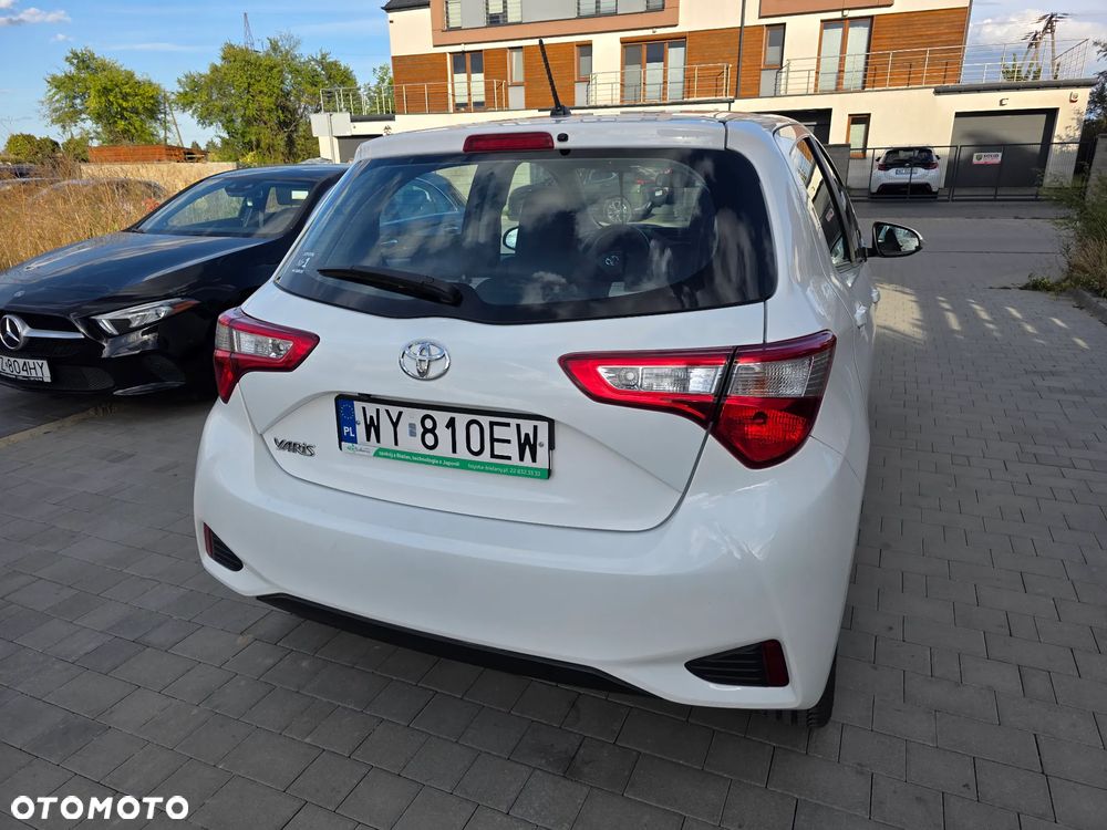 Toyota Yaris 1.5 Active - 8