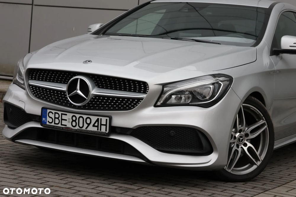 Mercedes-Benz CLA 180 d AMG Line - 2