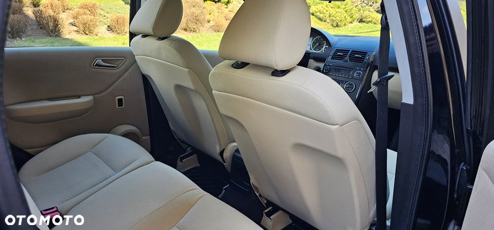 Mercedes-Benz Klasa A 160 Avantgarde BlueEff EU5 - 16