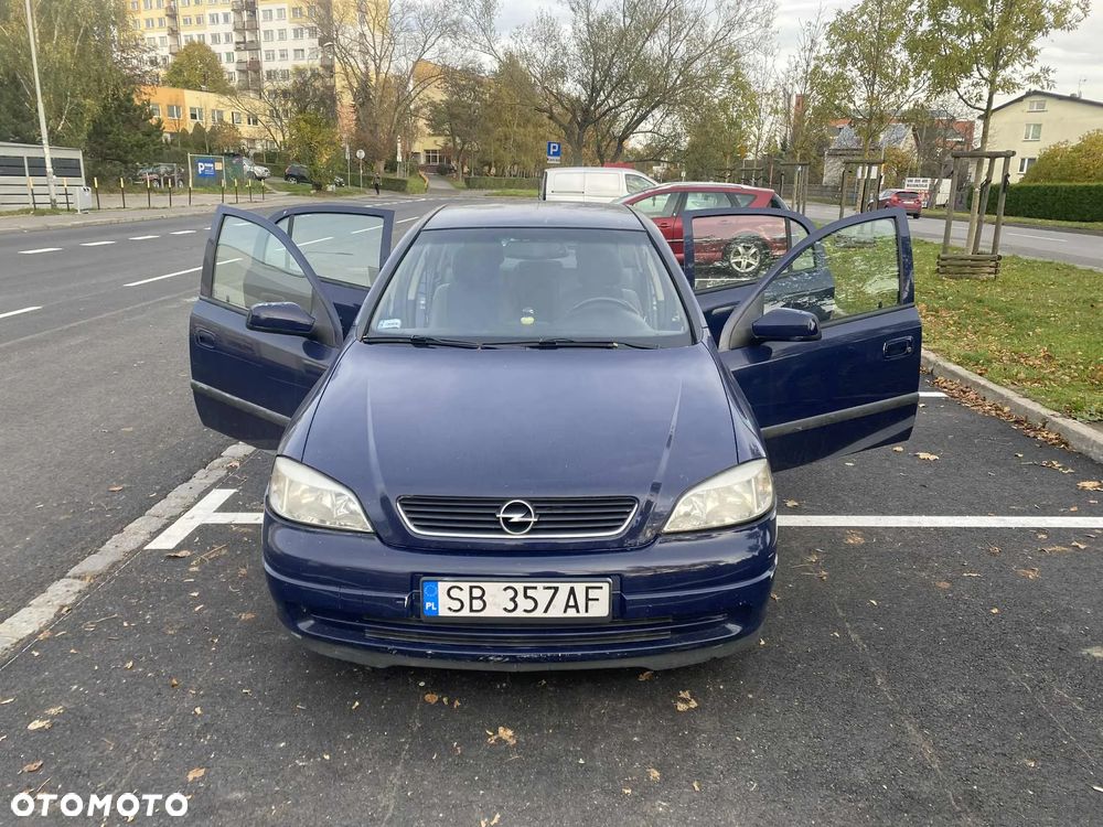 Opel Astra 1.7 CDTI - 10