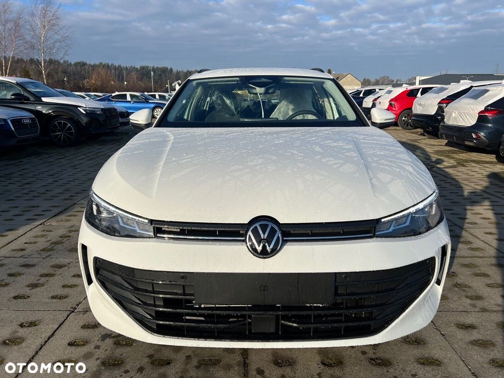 Volkswagen Passat Variant - 2