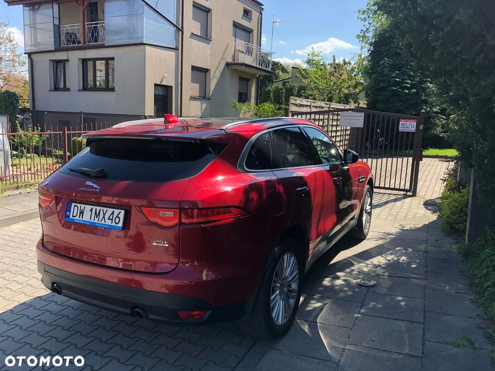 Jaguar F-Pace 2.0 i4P AWD Prestige - 3