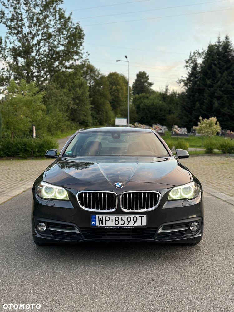 BMW Seria 5 520d Luxury Line - 1