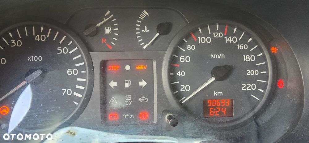Renault Clio 1.2 Authentique - 11