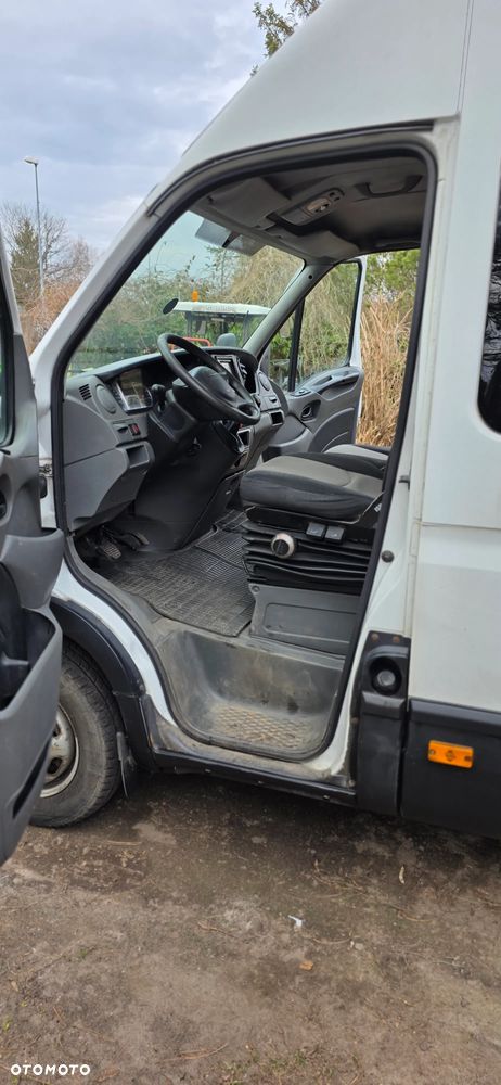 Iveco DAILY 35C15V - 24