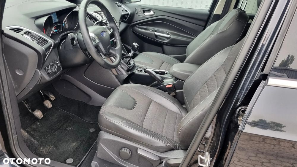 Ford Kuga 2.0 TDCi Titanium - 18