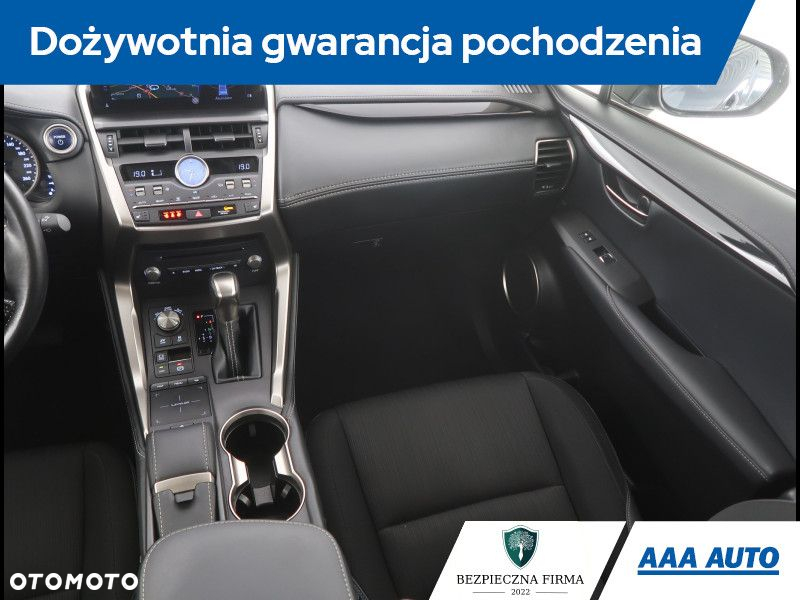 Lexus NX - 9