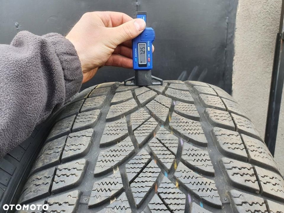 265/50R19 Dunlop Sp Winter Sport 3D XL zima 7,2mm - 6