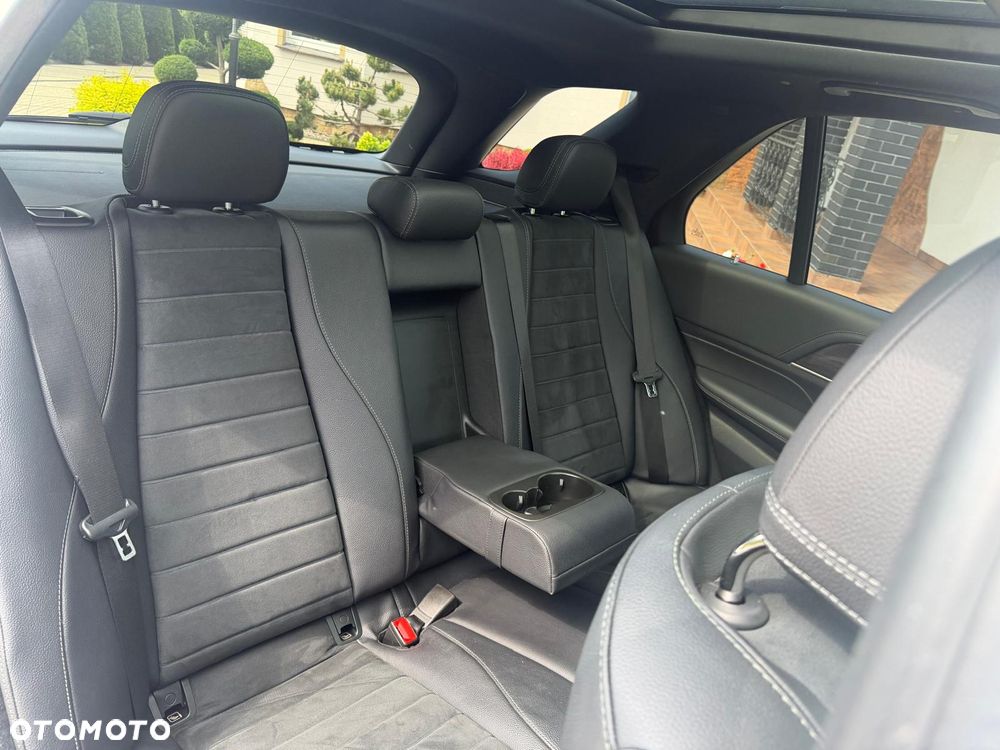 Mercedes-Benz GLE 350 e 4-Matic Premium - 23