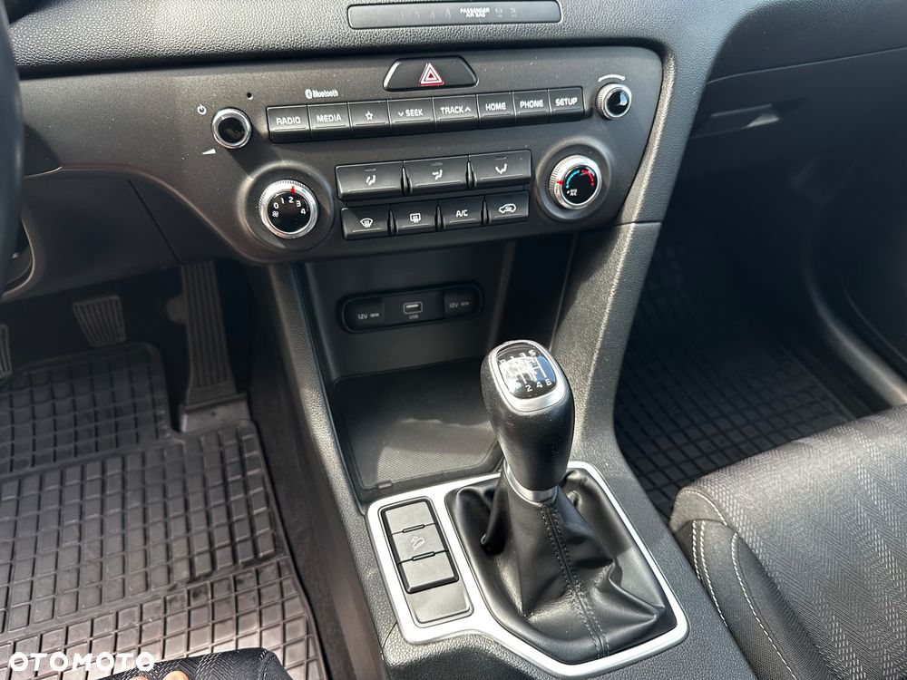 Kia Sportage 1.6 GDI M 2WD - 17