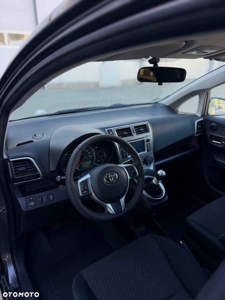 Toyota Verso S 1.33 Life - 19