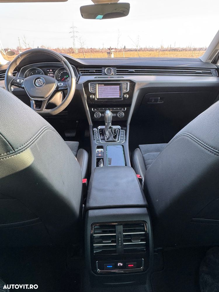 Volkswagen Passat 2.0 TDI DSG 4Motion Highline - 5