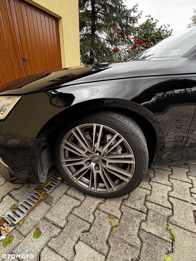 Audi A4 Avant - 11