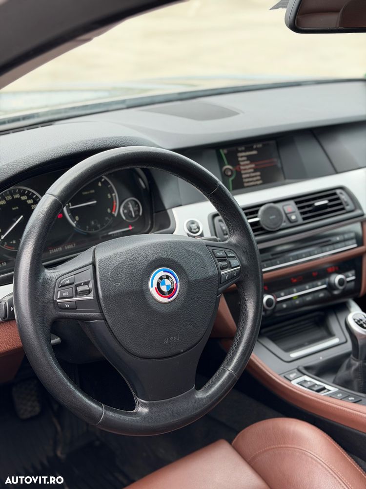 BMW Seria 5 520d - 7