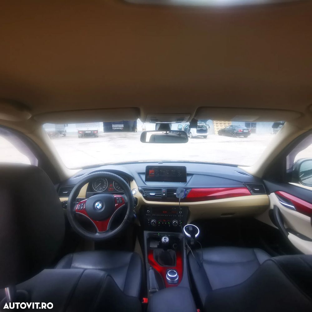 BMW X1 xDrive20d - 9