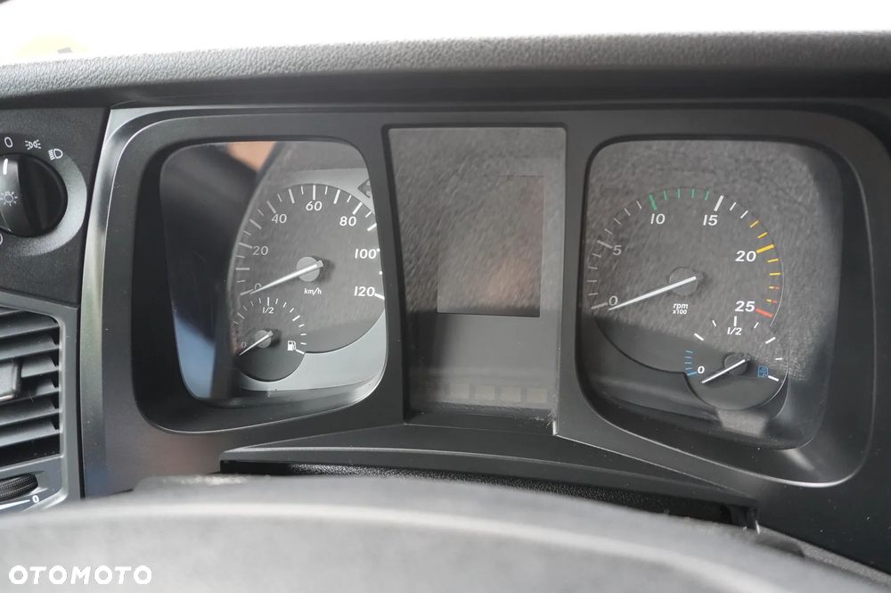 Mercedes-Benz Actros 1833 / 260 tys. km - 20