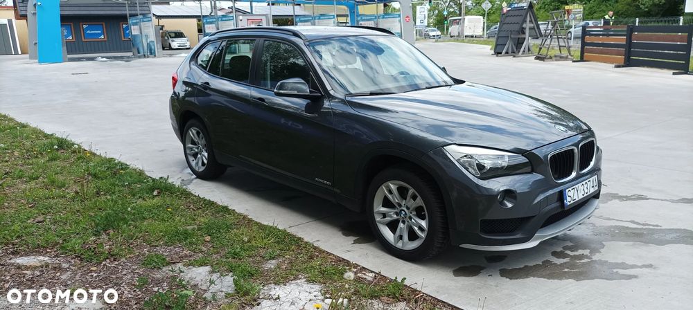 BMW X1 xDrive20i - 8