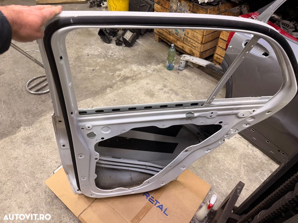 Usa dreapta spate MERCEDES GLE W167 an 2019-2025 cu defect - 7