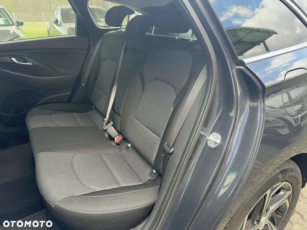 Hyundai i30 1.5 T-GDI 48V Comfort - 26