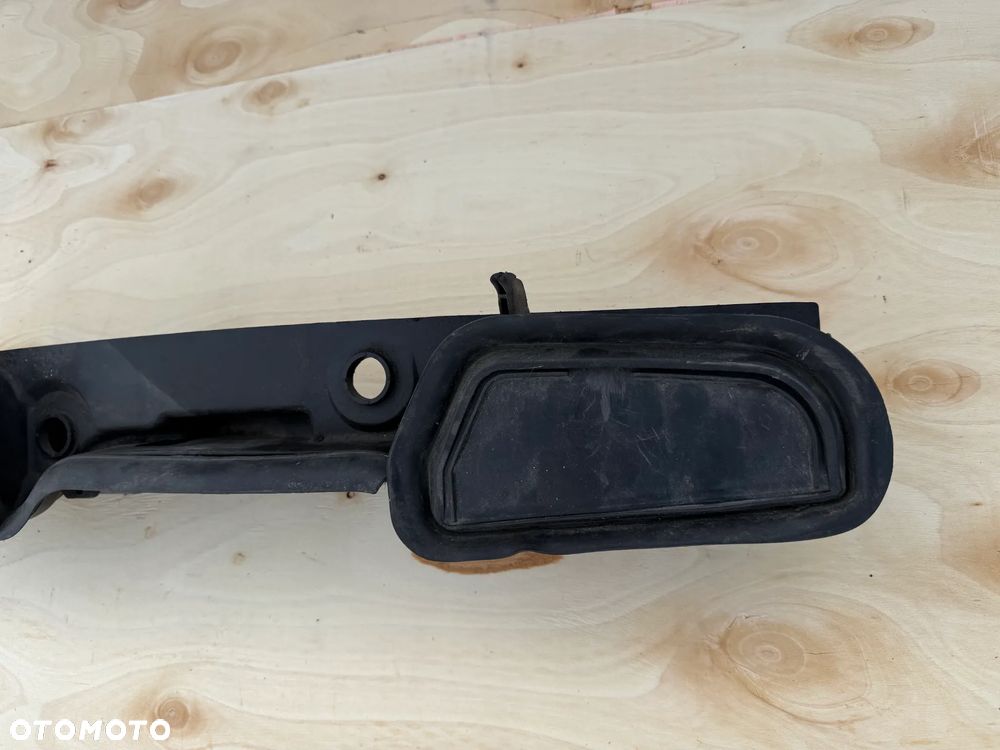 KANAŁ PODSZYBIE WLOT POWIETRZA BMW E38 KLAPKI NAGRZEWNICY NAWIEWÓW 8390380 - 3