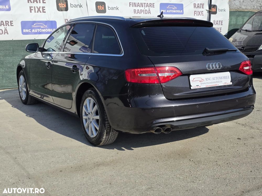 Audi A4 2.0 TDI DPF multitronic Ambiente - 2