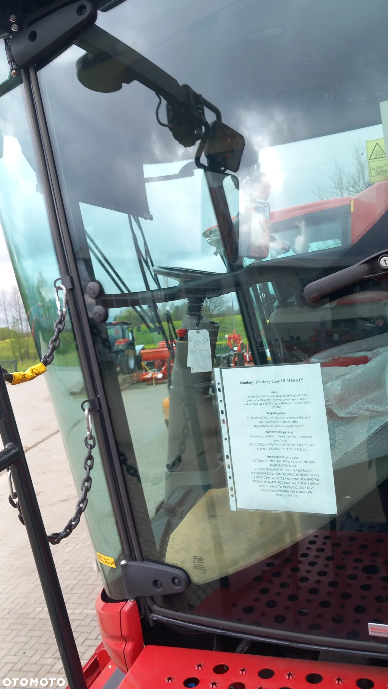 Case IH Axial-Flow 8250 - 11