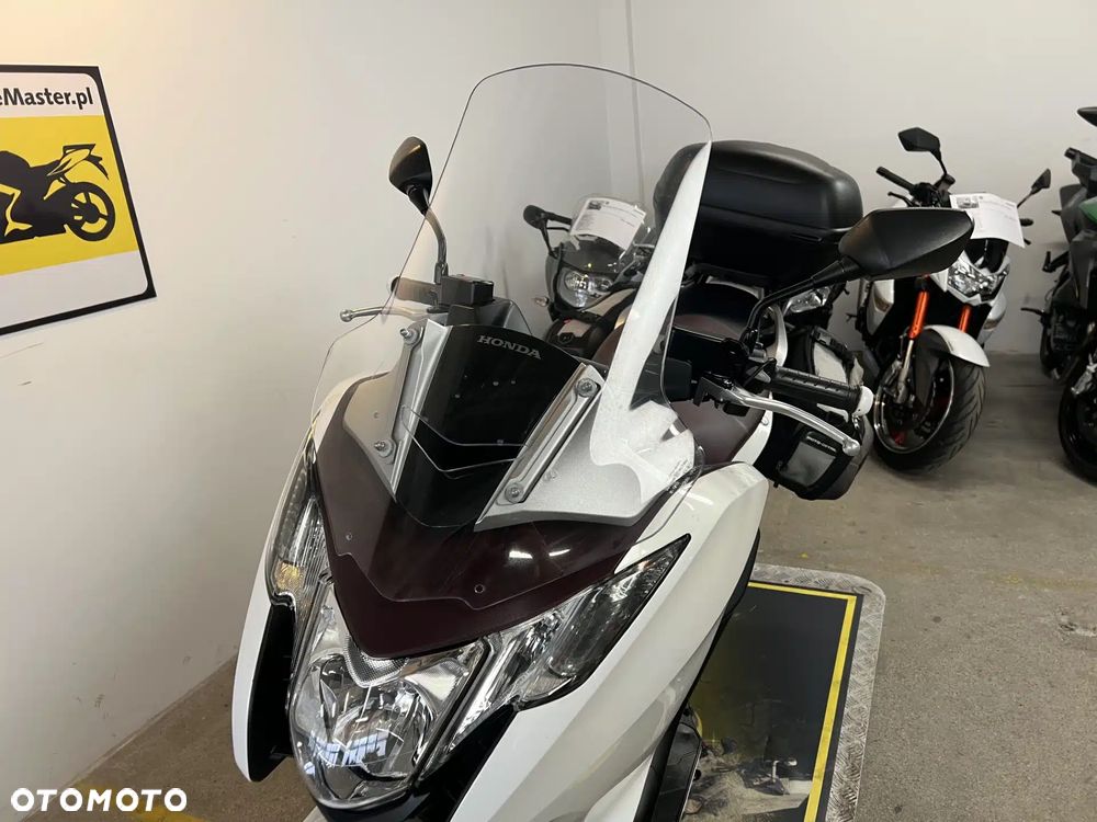 Honda NC - 23