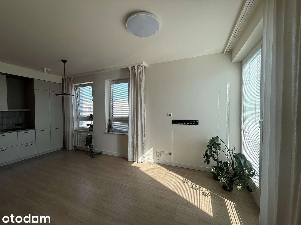 Wynajmę 3 pokoje | 57 m2 | Garaż | Ursus Gołąbki | Wysoki Standard