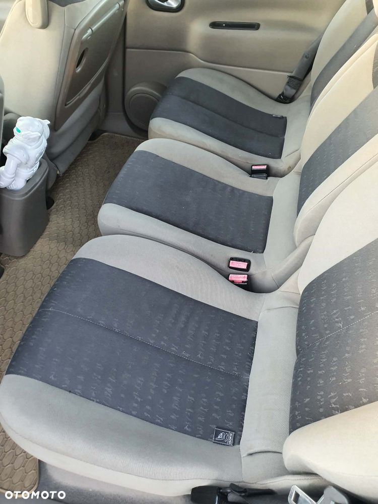 Renault Scenic - 8