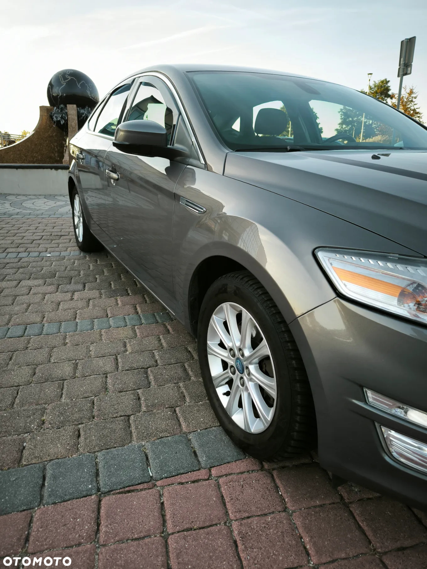 Ford Mondeo - 29