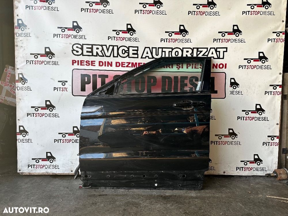 Usa portiera fata stanga Land Rover RANGE ROVER EVOQUE 2011 2012 2013 2014 2015 2016 2017 2018 pe negru - 1