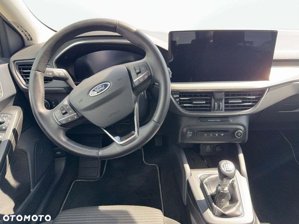 Ford Focus - 12