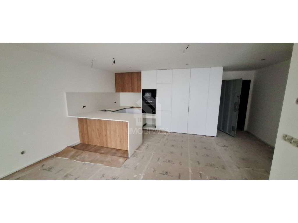 Venda Apartamento T1Cobertura com Terraço Novo, em Real, Braga - Grande imagem: 2/24