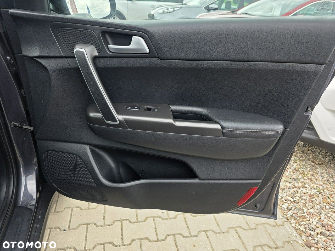 Kia Sportage 1.6 GDI Business Line M 2WD - 30