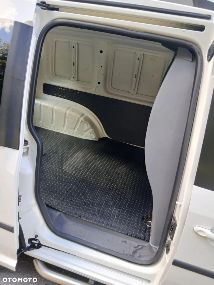 Volkswagen CADDY - 13