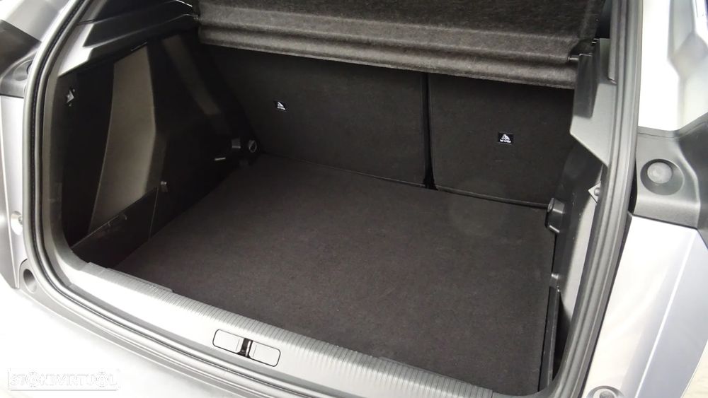 Peugeot 2008 PureTech 130 Allure - 19