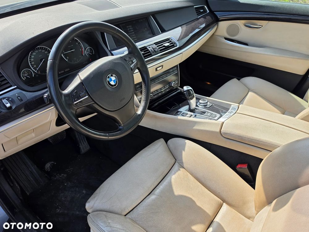 BMW 5GT 530d - 10