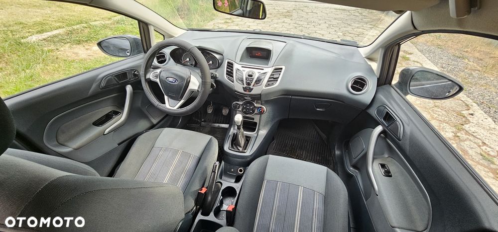 Ford Fiesta - 7