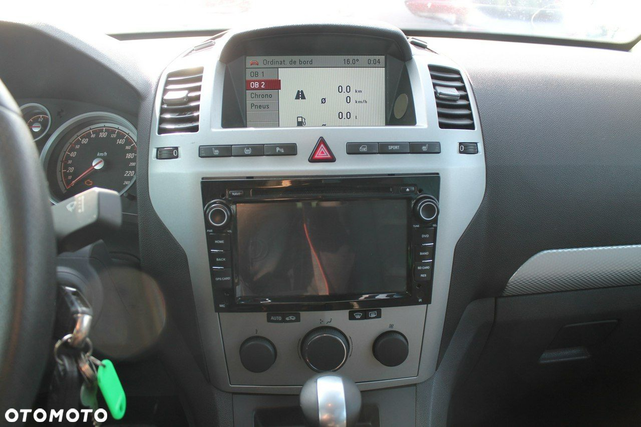 Opel Zafira - 19
