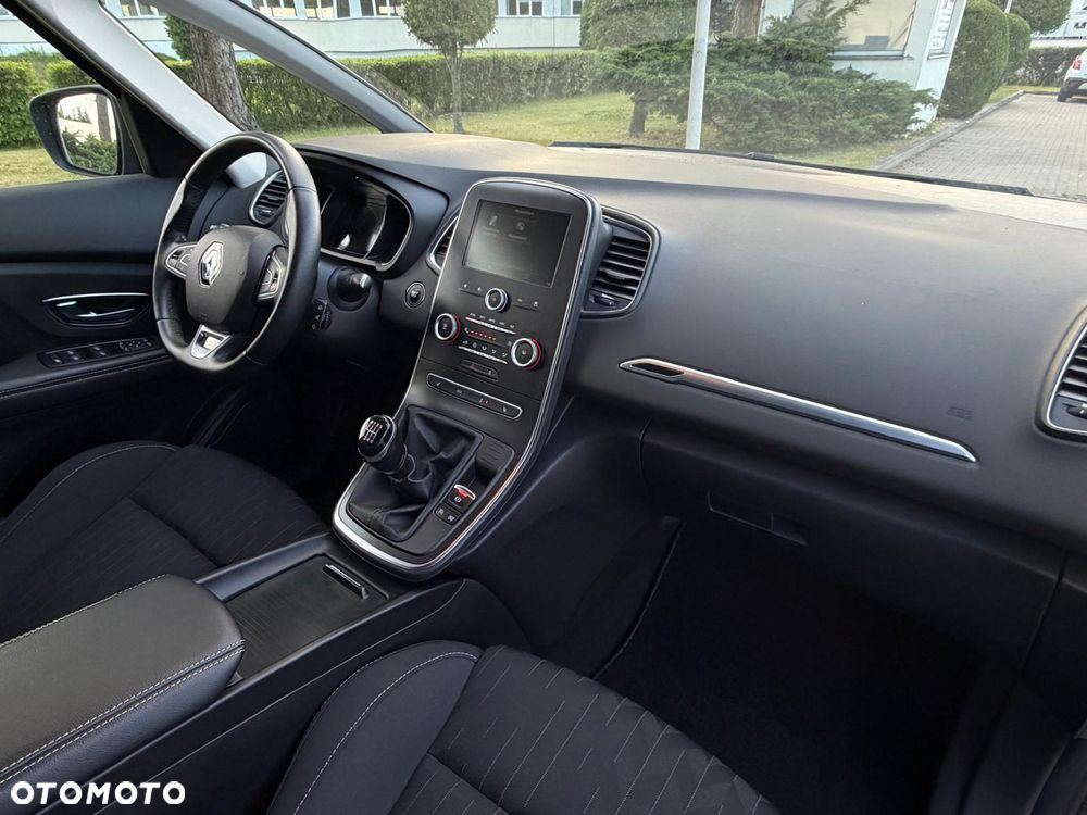Renault Scenic ENERGY TCe 140 LIMITED - 10