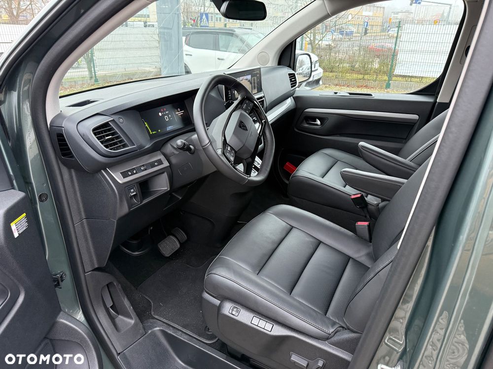 Peugeot Traveller 2.0 BlueHDi Long Business VIP EAT8 - 9