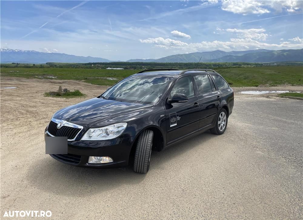 Skoda Octavia 1.8 TSI Laurin Klement DSG - 2