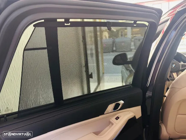 BMW X5 45 e xDrive Pack M - 8