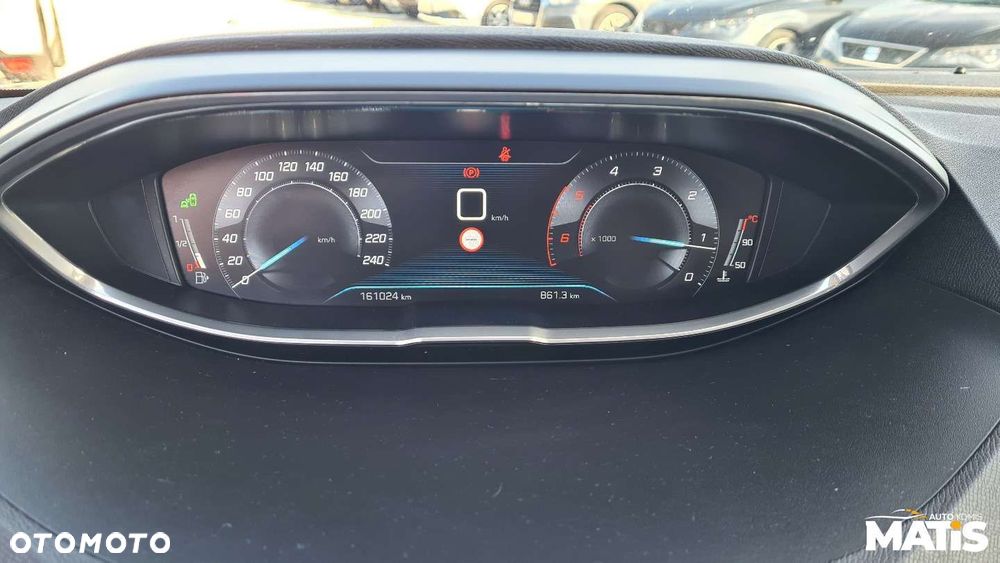 Peugeot 5008 - 12