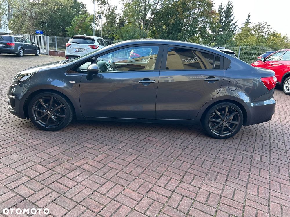 Kia Rio 1.2 M (klm) - 12